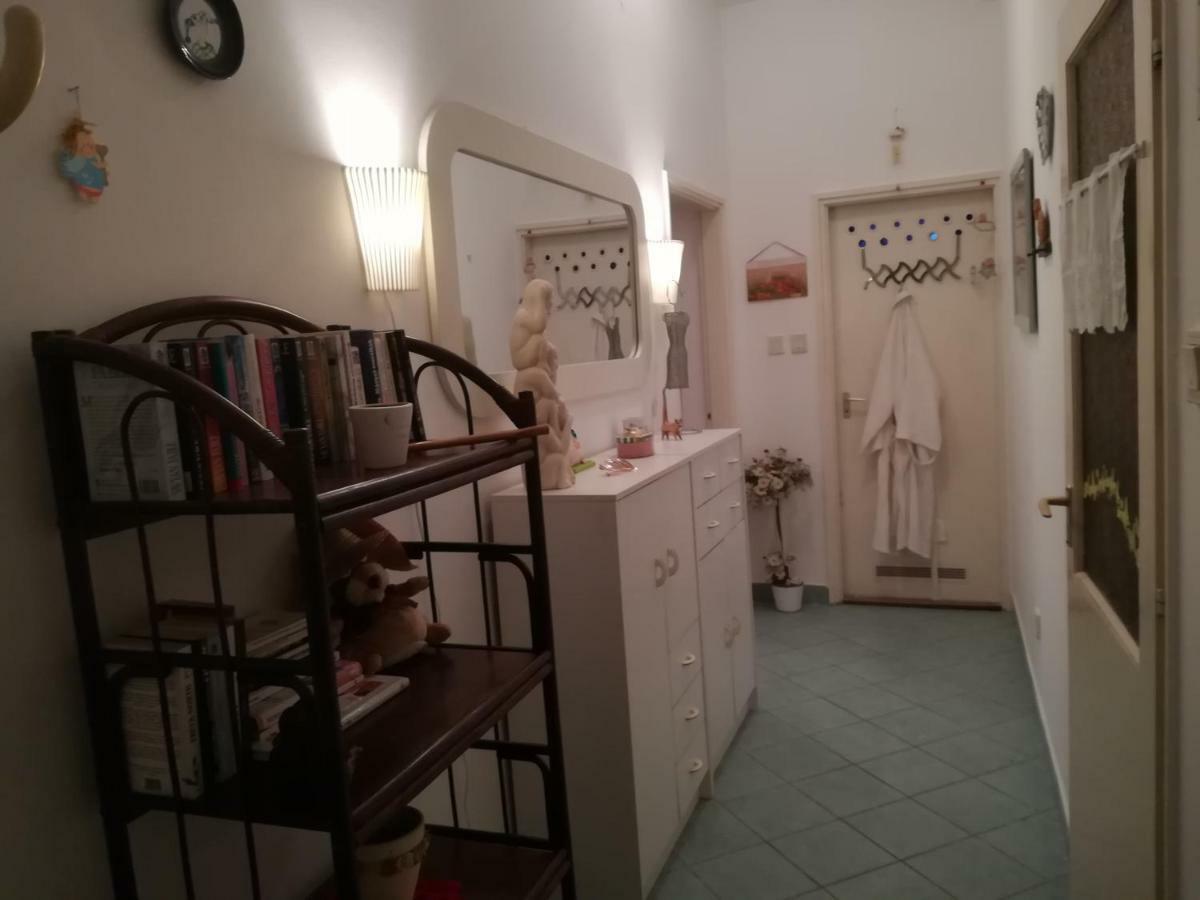 Violetta Apartmanlakas Hévíz Екстериор снимка